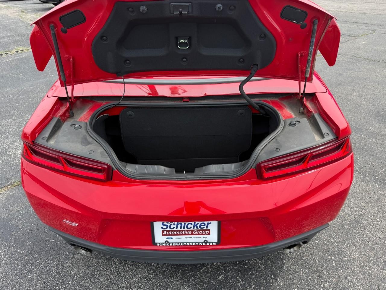 Chevrolet Camaro Vehicle Full-screen Gallery Image 07