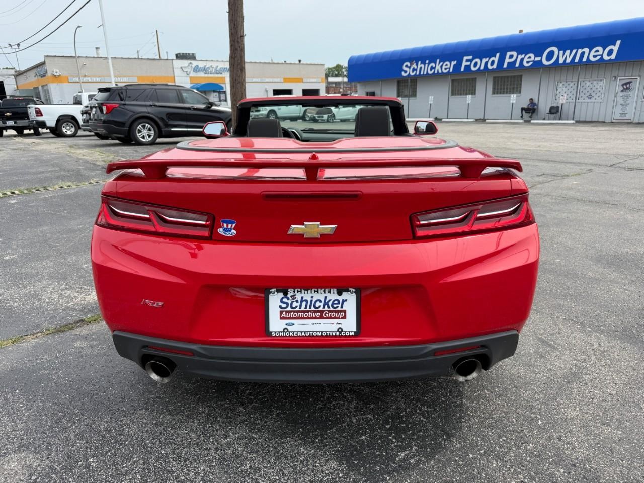 Chevrolet Camaro Vehicle Full-screen Gallery Image 08