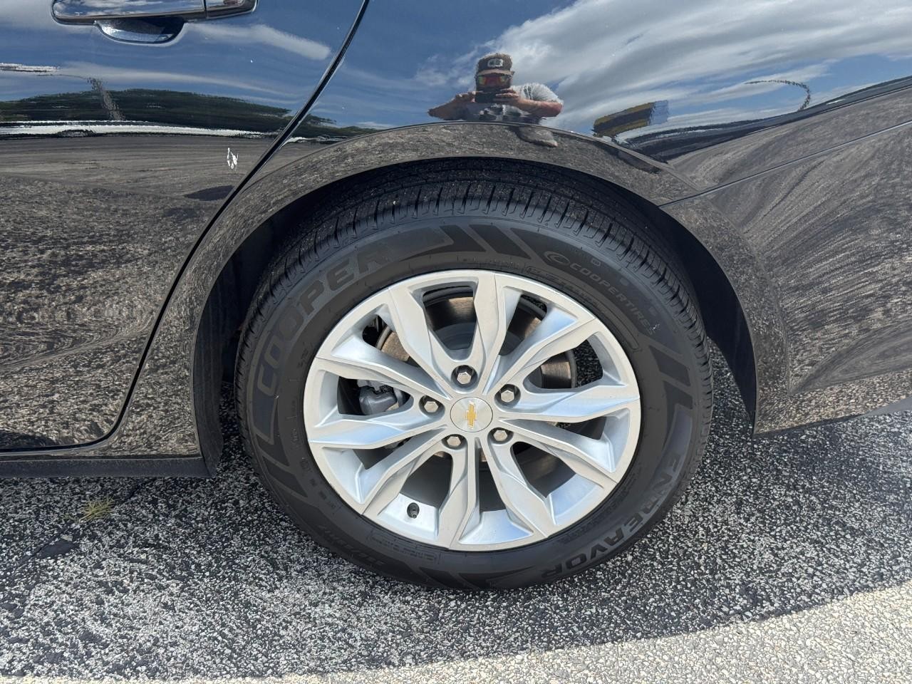 Chevrolet Malibu Vehicle Full-screen Gallery Image 06