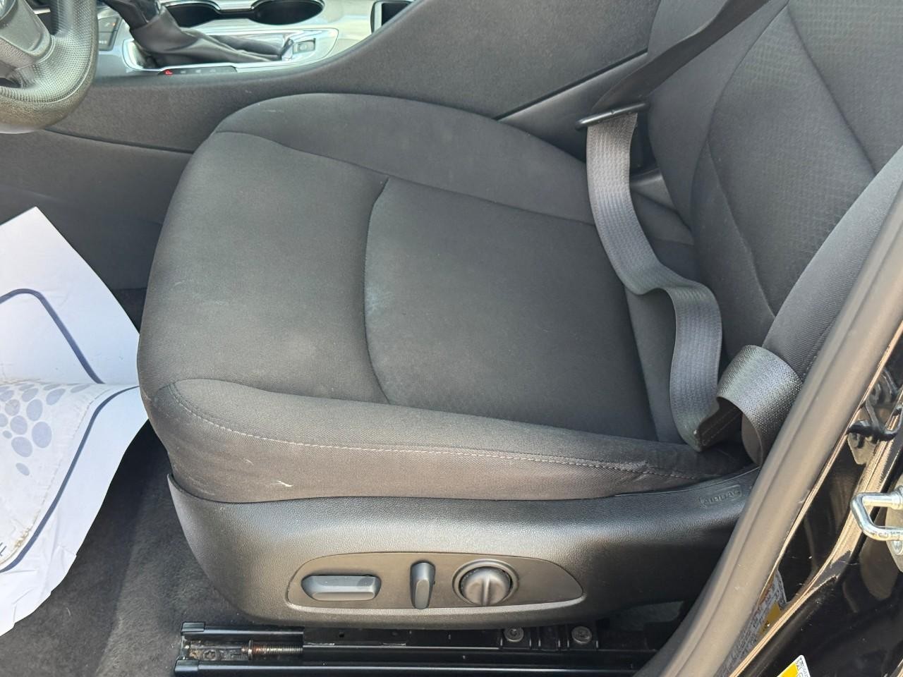Chevrolet Malibu Vehicle Full-screen Gallery Image 18