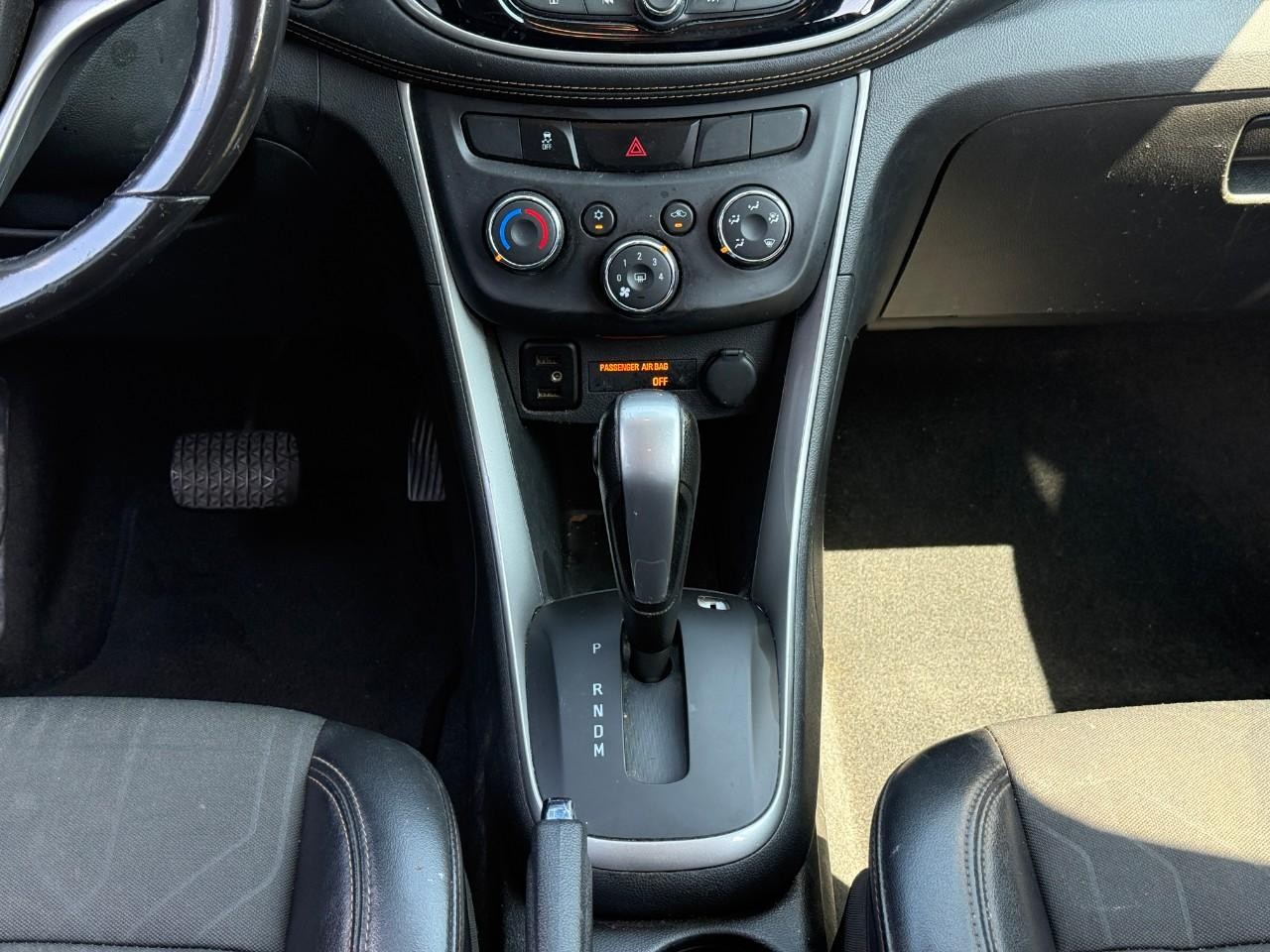 Chevrolet Trax Vehicle Full-screen Gallery Image 15
