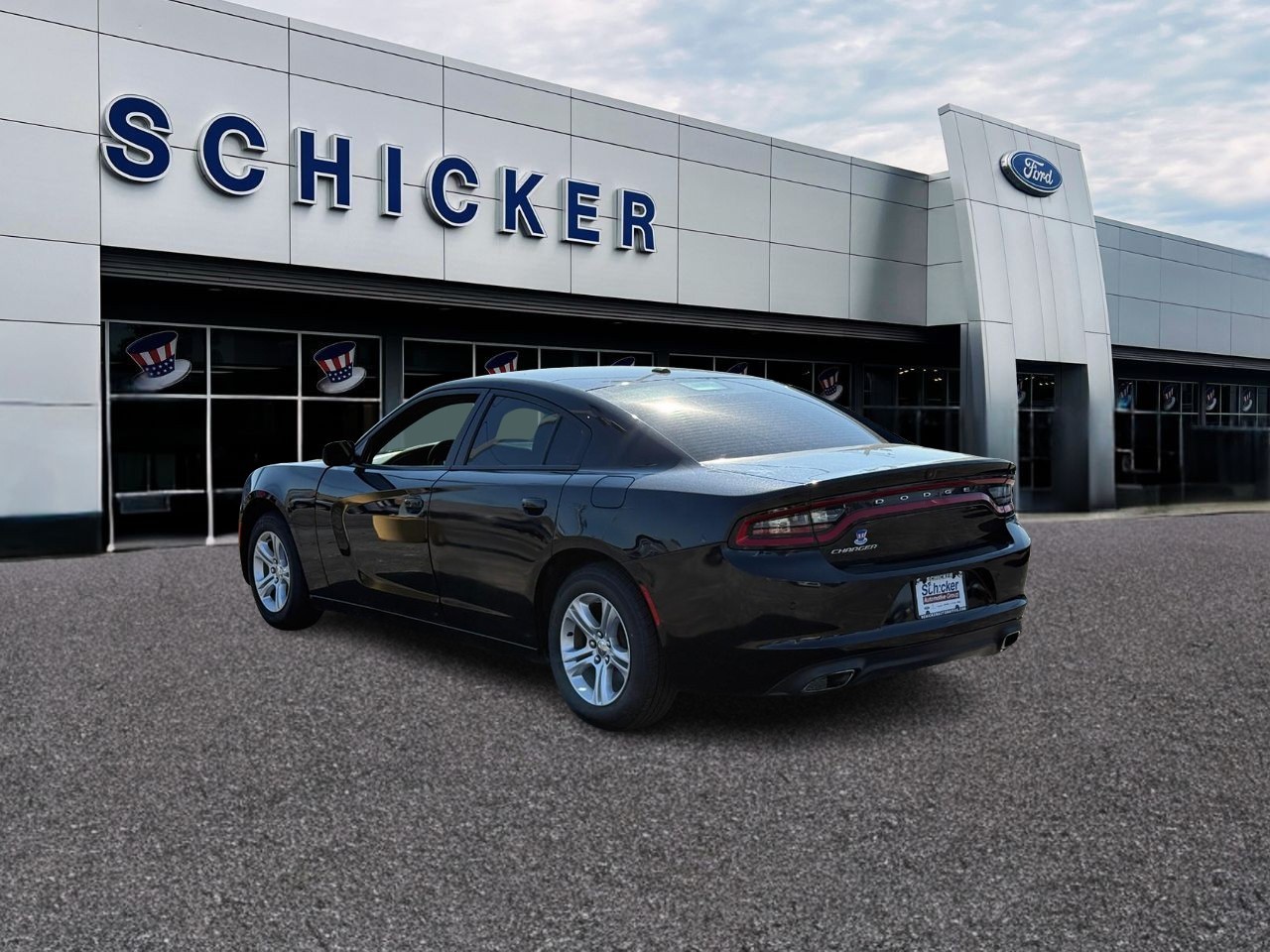 Dodge Charger Vehicle Full-screen Gallery Image 03