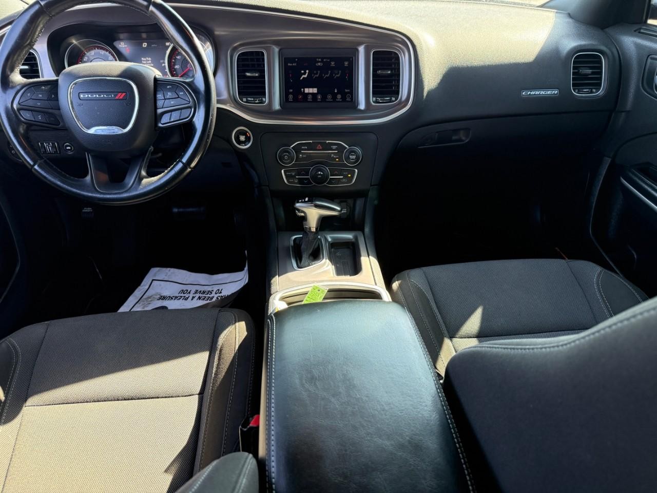 Dodge Charger Vehicle Full-screen Gallery Image 11
