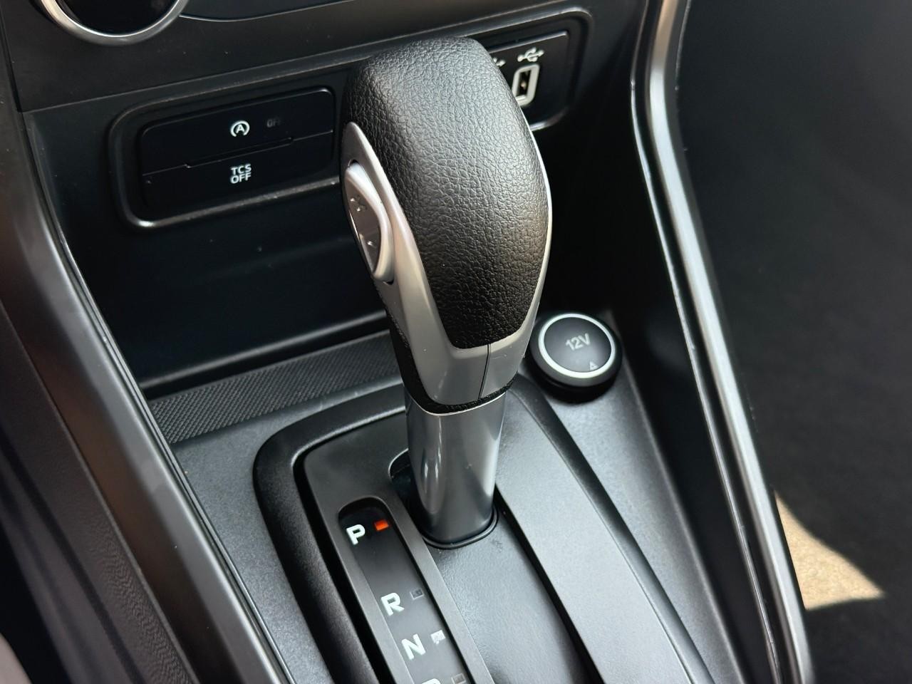 Ford EcoSport Vehicle Full-screen Gallery Image 23