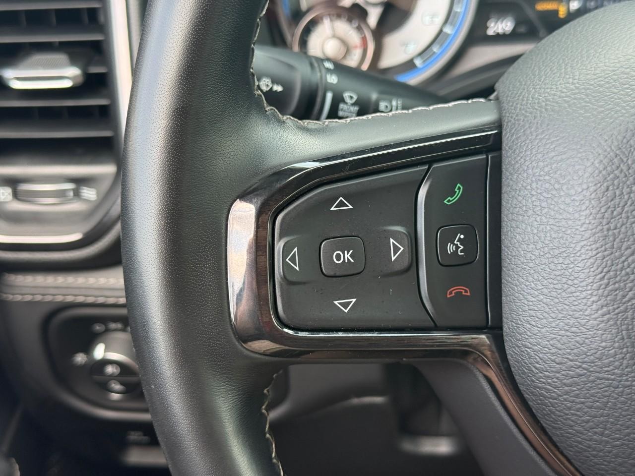 Ram 1500 Vehicle Full-screen Gallery Image 19