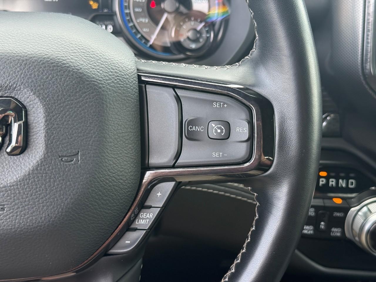 Ram 1500 Vehicle Full-screen Gallery Image 20