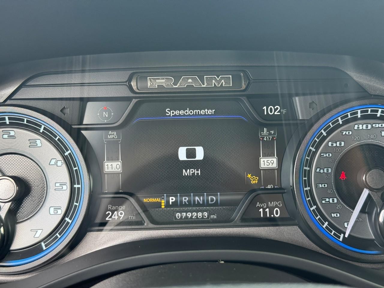 Ram 1500 Vehicle Full-screen Gallery Image 21