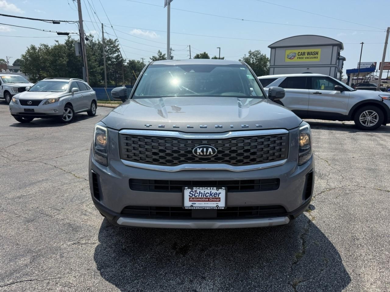 Kia Telluride Vehicle Full-screen Gallery Image 10