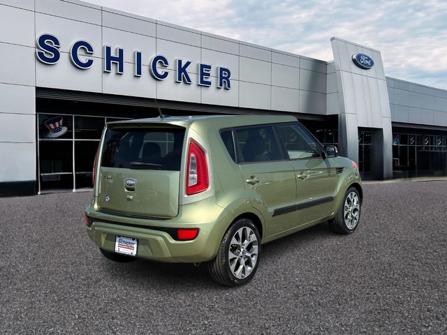 Used 2013 Kia Soul Base with VIN KNDJT2A60D7551147 for sale in St. Louis, MO