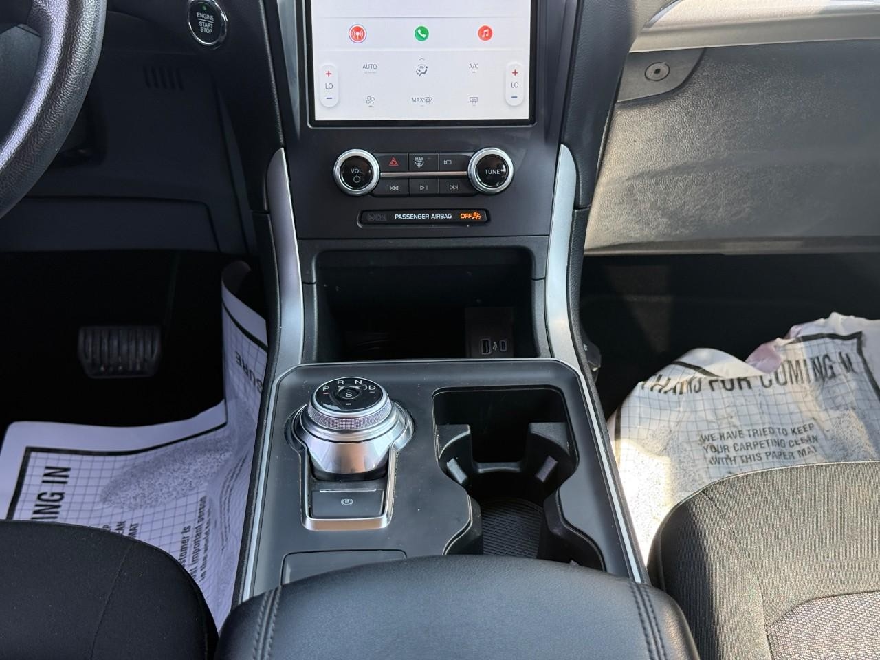 Ford Edge Vehicle Full-screen Gallery Image 15