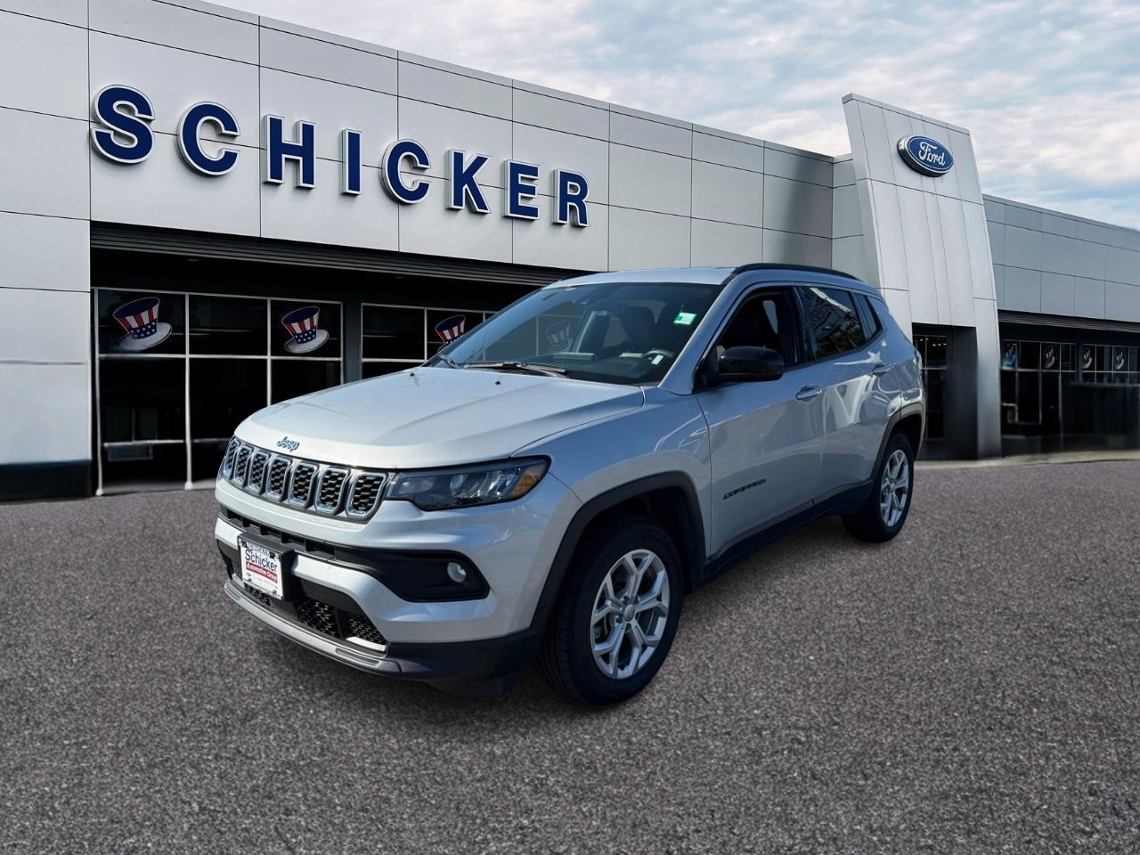 Jeep Compass Vehicle Full-screen Gallery Image 03