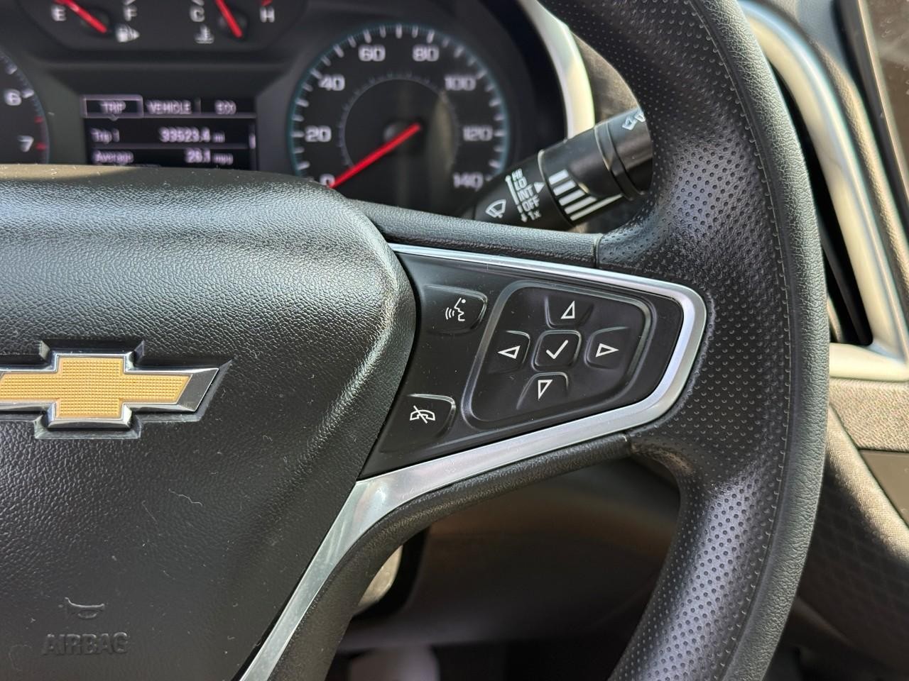 Chevrolet Malibu Vehicle Full-screen Gallery Image 18