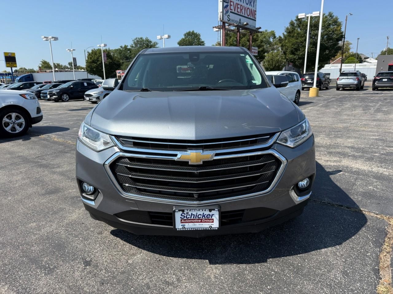 Chevrolet Traverse Vehicle Full-screen Gallery Image 10