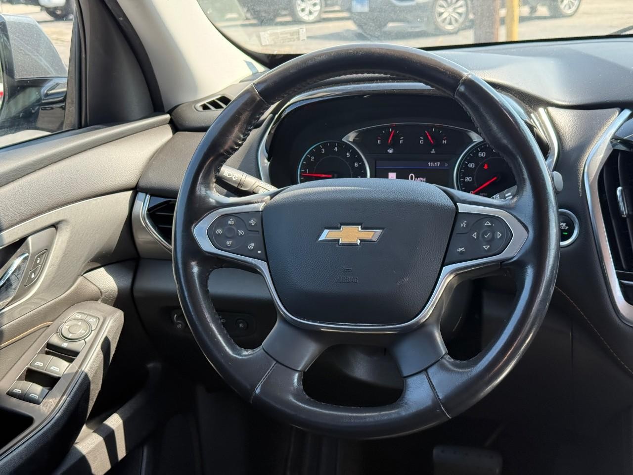 Chevrolet Traverse Vehicle Full-screen Gallery Image 13