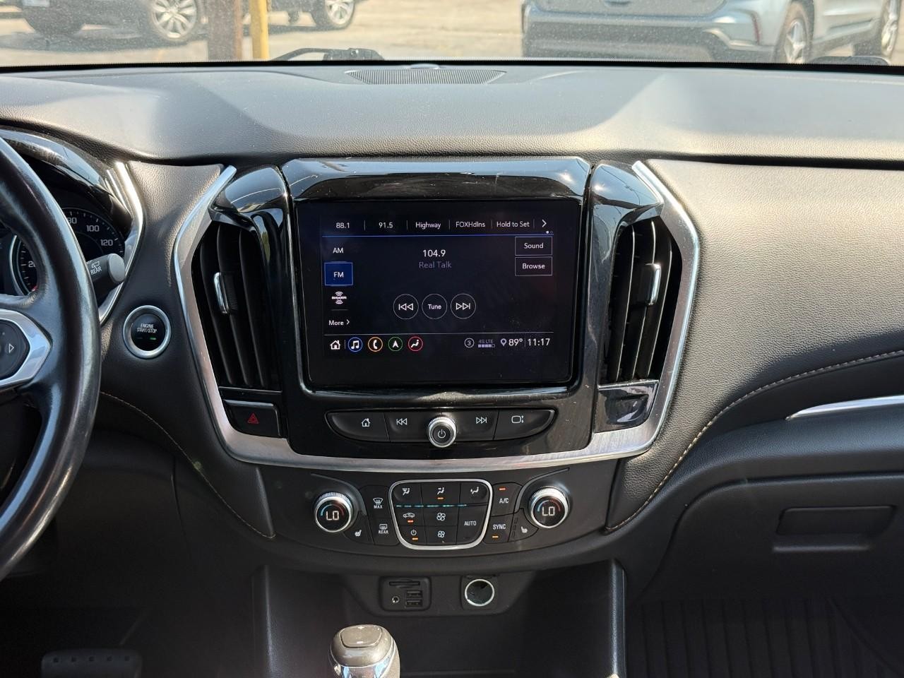 Chevrolet Traverse Vehicle Full-screen Gallery Image 14