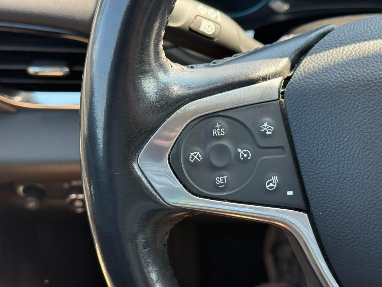 Chevrolet Traverse Vehicle Full-screen Gallery Image 19
