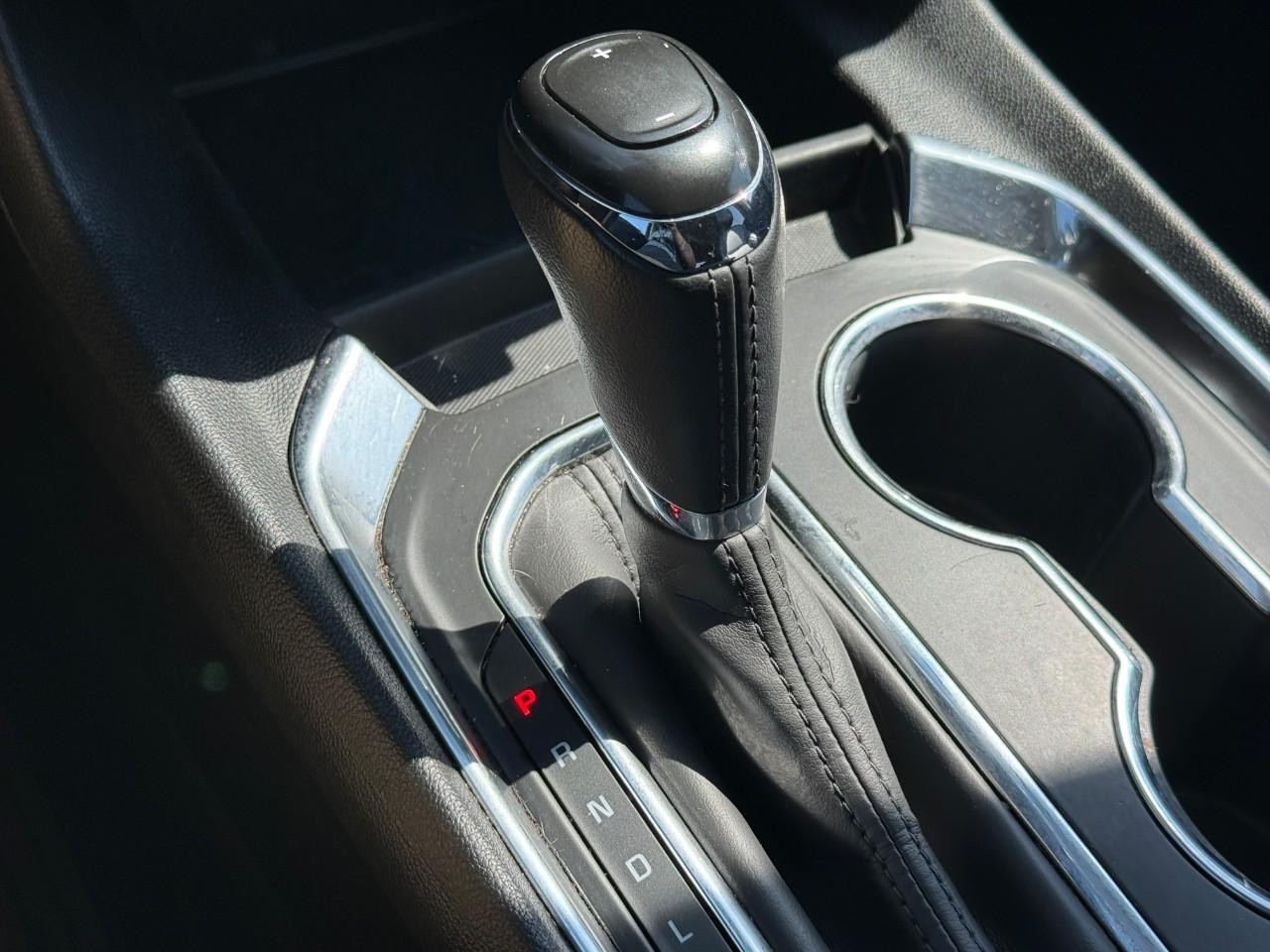 Chevrolet Traverse Vehicle Full-screen Gallery Image 22