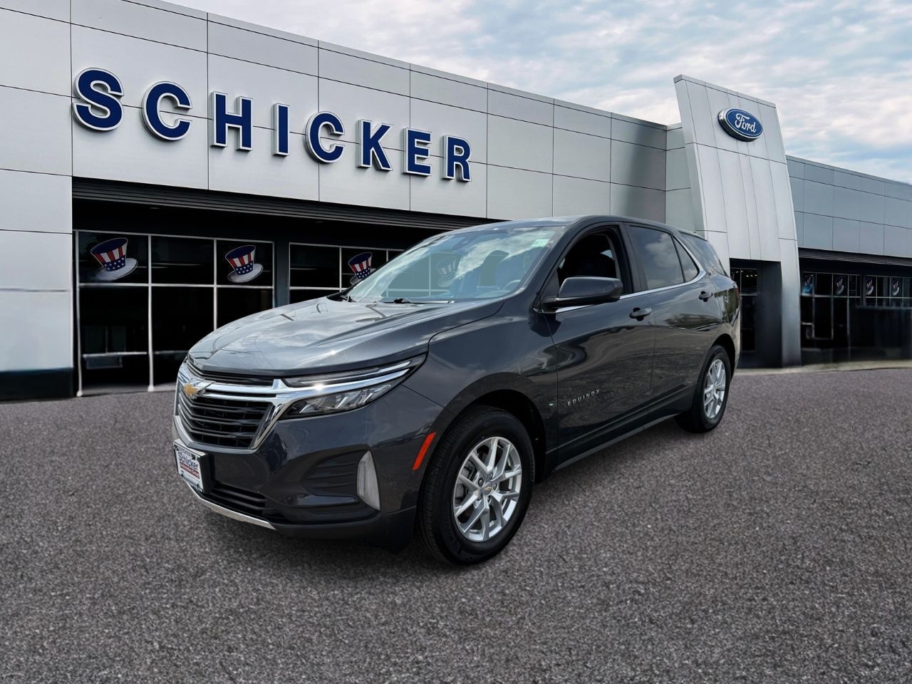 Chevrolet Equinox Vehicle Full-screen Gallery Image 04