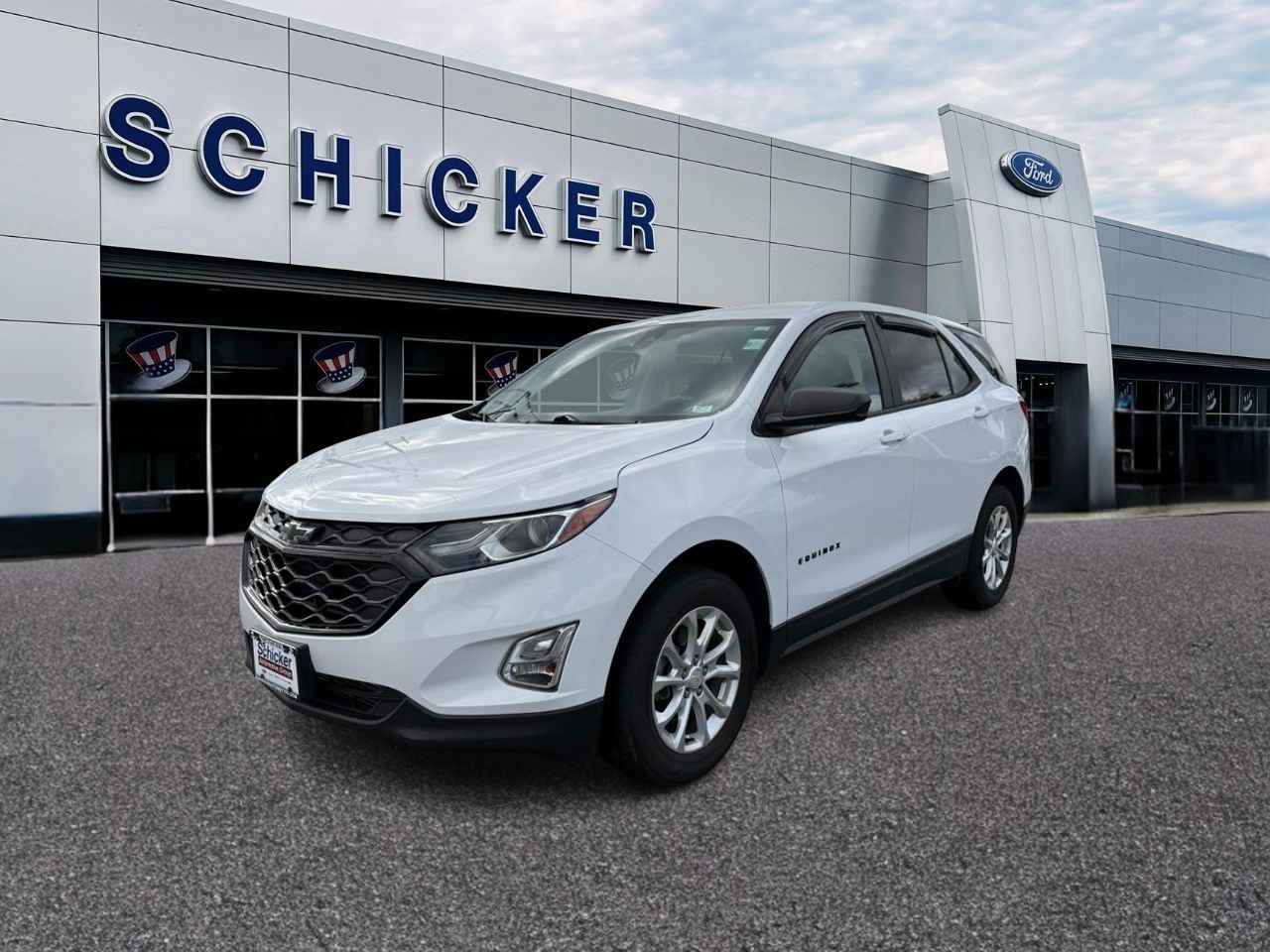 Chevrolet Equinox Vehicle Full-screen Gallery Image 04