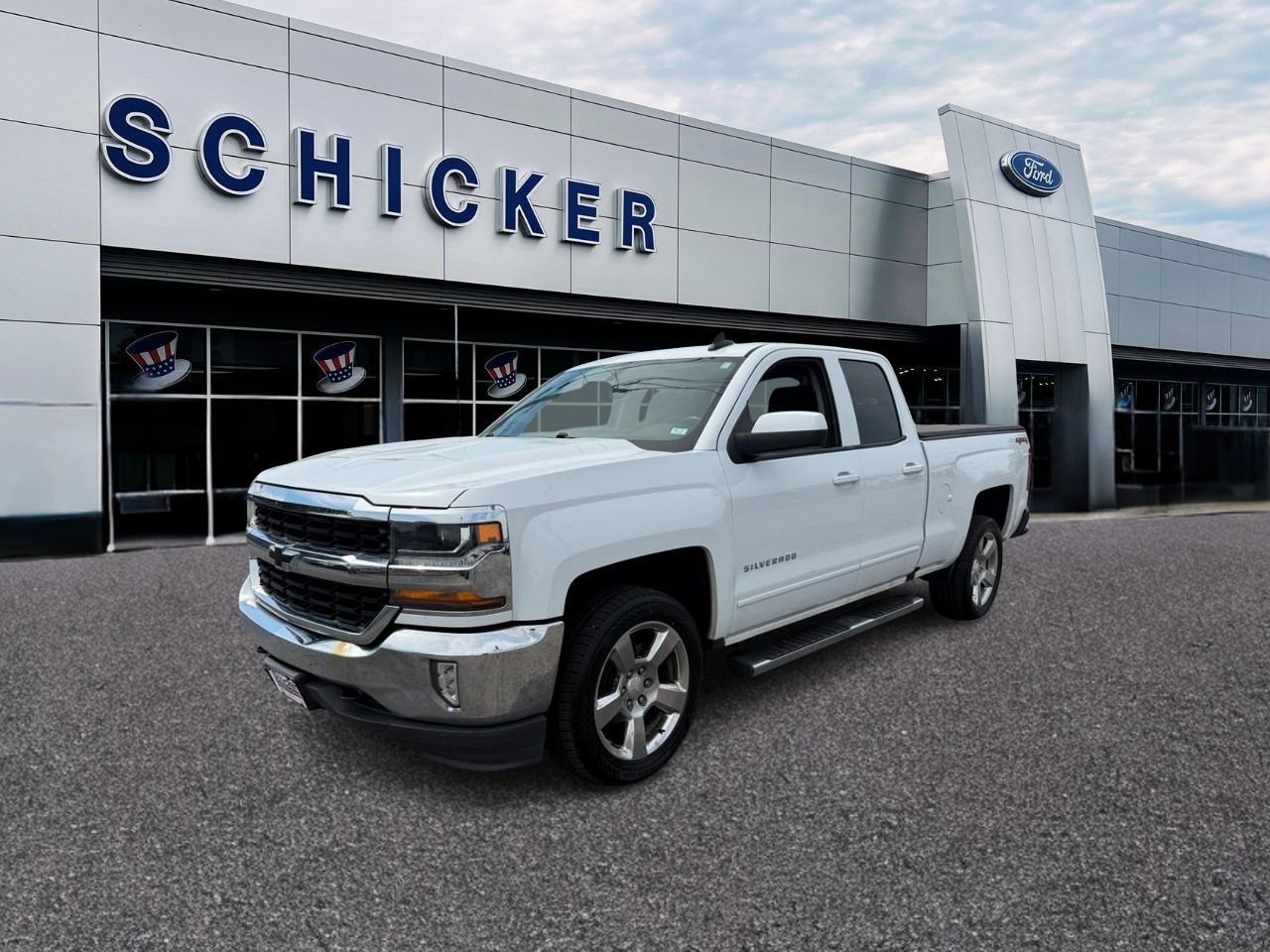 Chevrolet Silverado 1500 Vehicle Full-screen Gallery Image 04