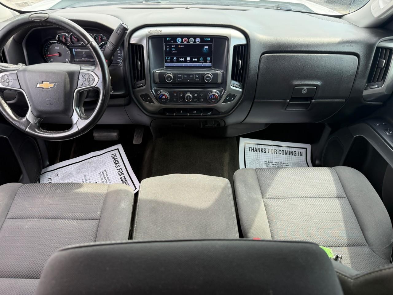 Chevrolet Silverado 1500 Vehicle Full-screen Gallery Image 09