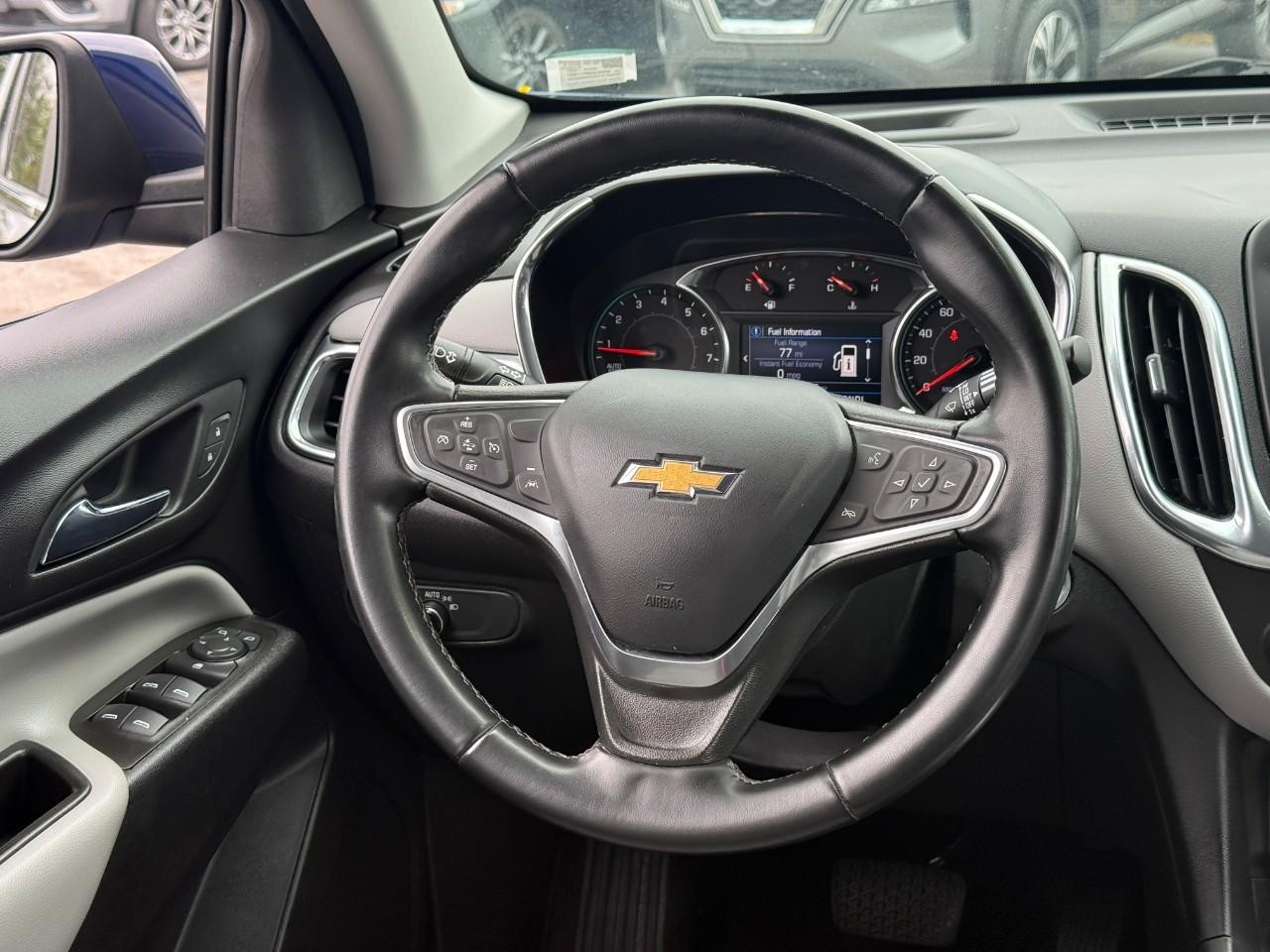 Chevrolet Equinox Vehicle Full-screen Gallery Image 10