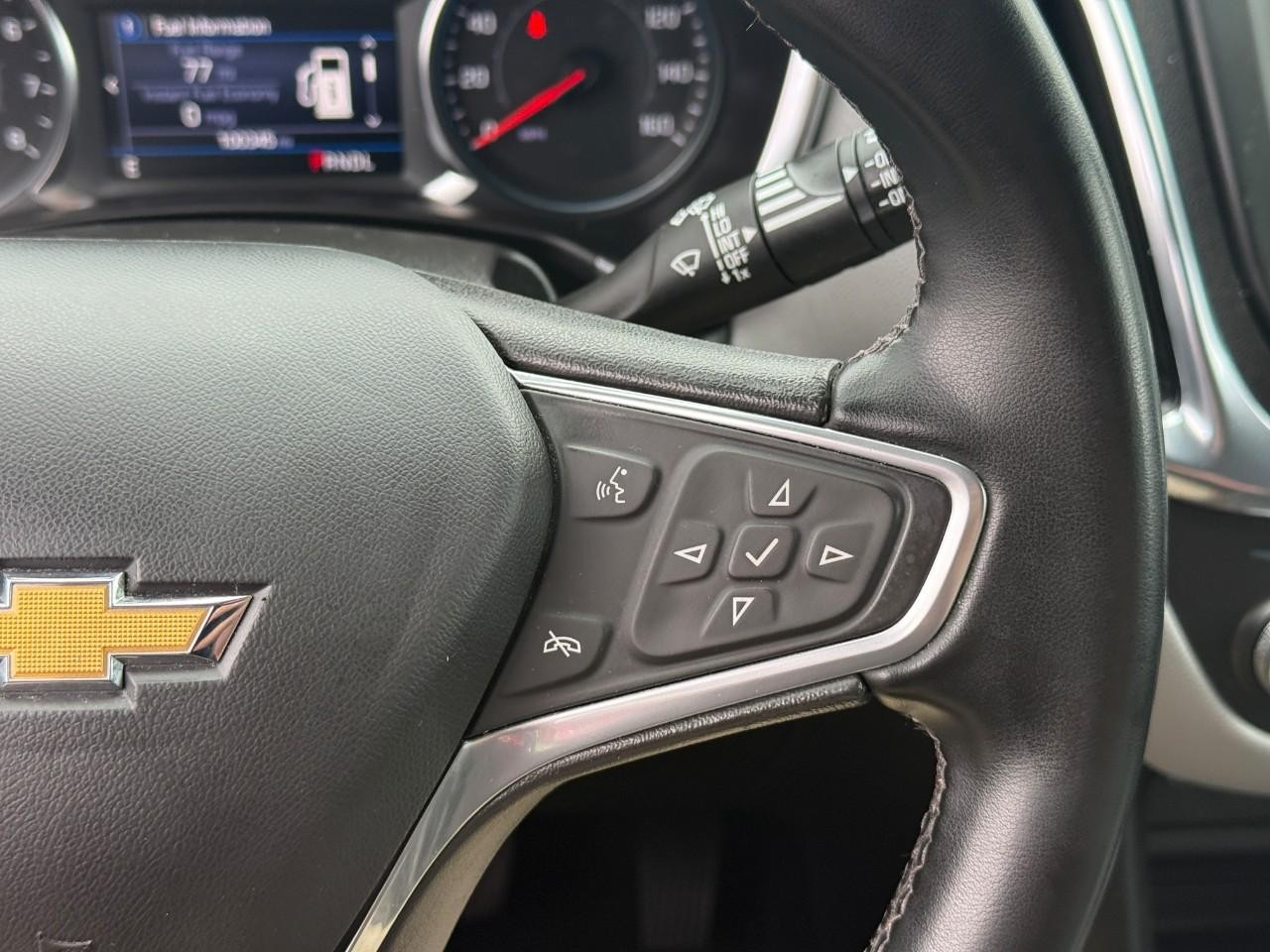Chevrolet Equinox Vehicle Full-screen Gallery Image 18