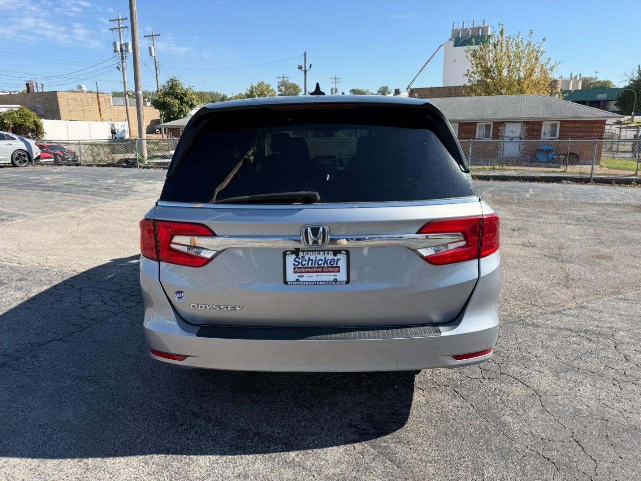 Honda Odyssey Vehicle Full-screen Gallery Image 07