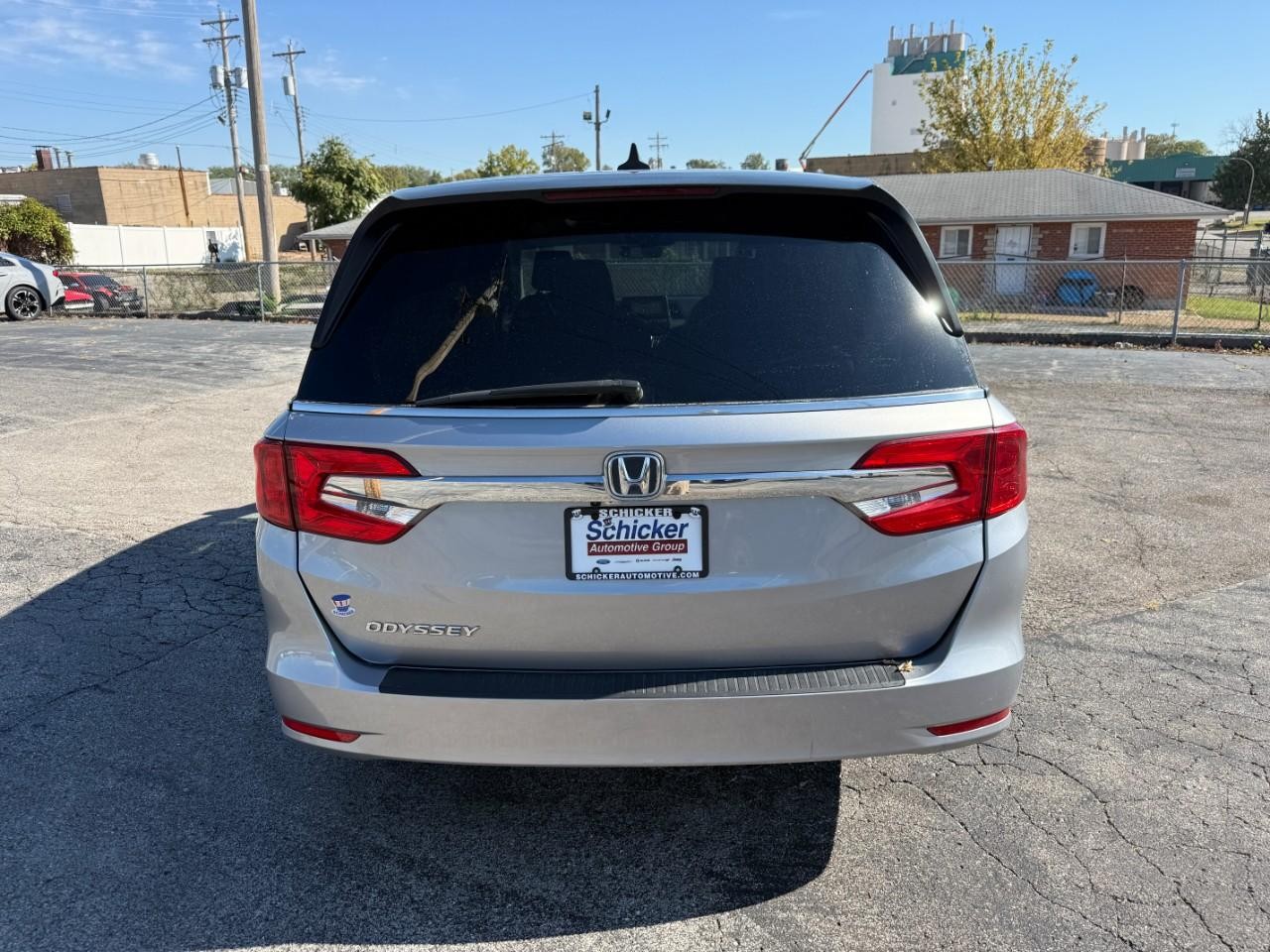 Honda Odyssey Vehicle Full-screen Gallery Image 09