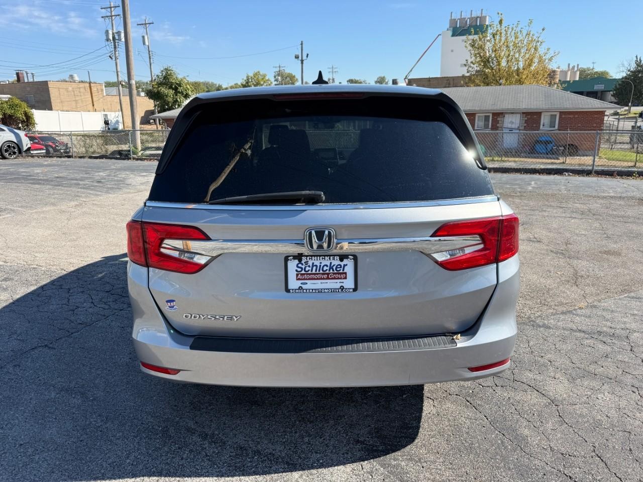 Honda Odyssey Vehicle Full-screen Gallery Image 10