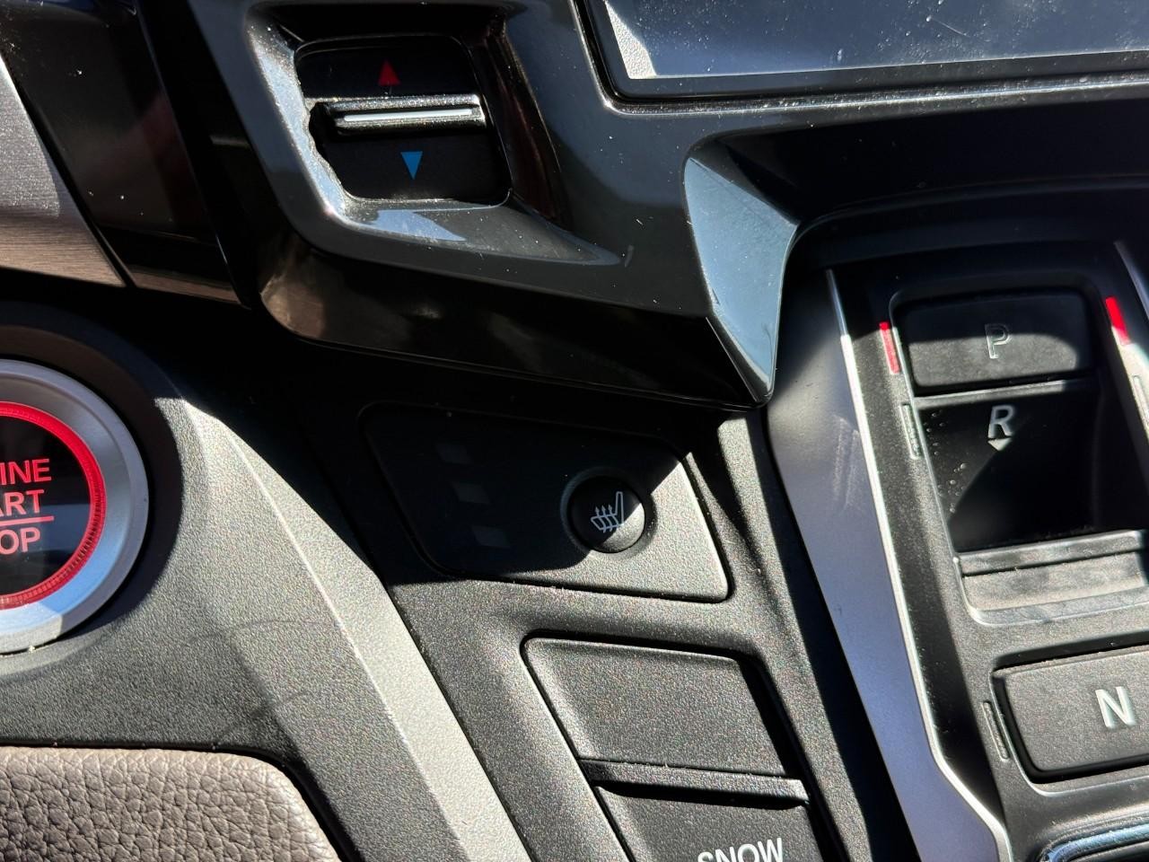 Honda Odyssey Vehicle Full-screen Gallery Image 22