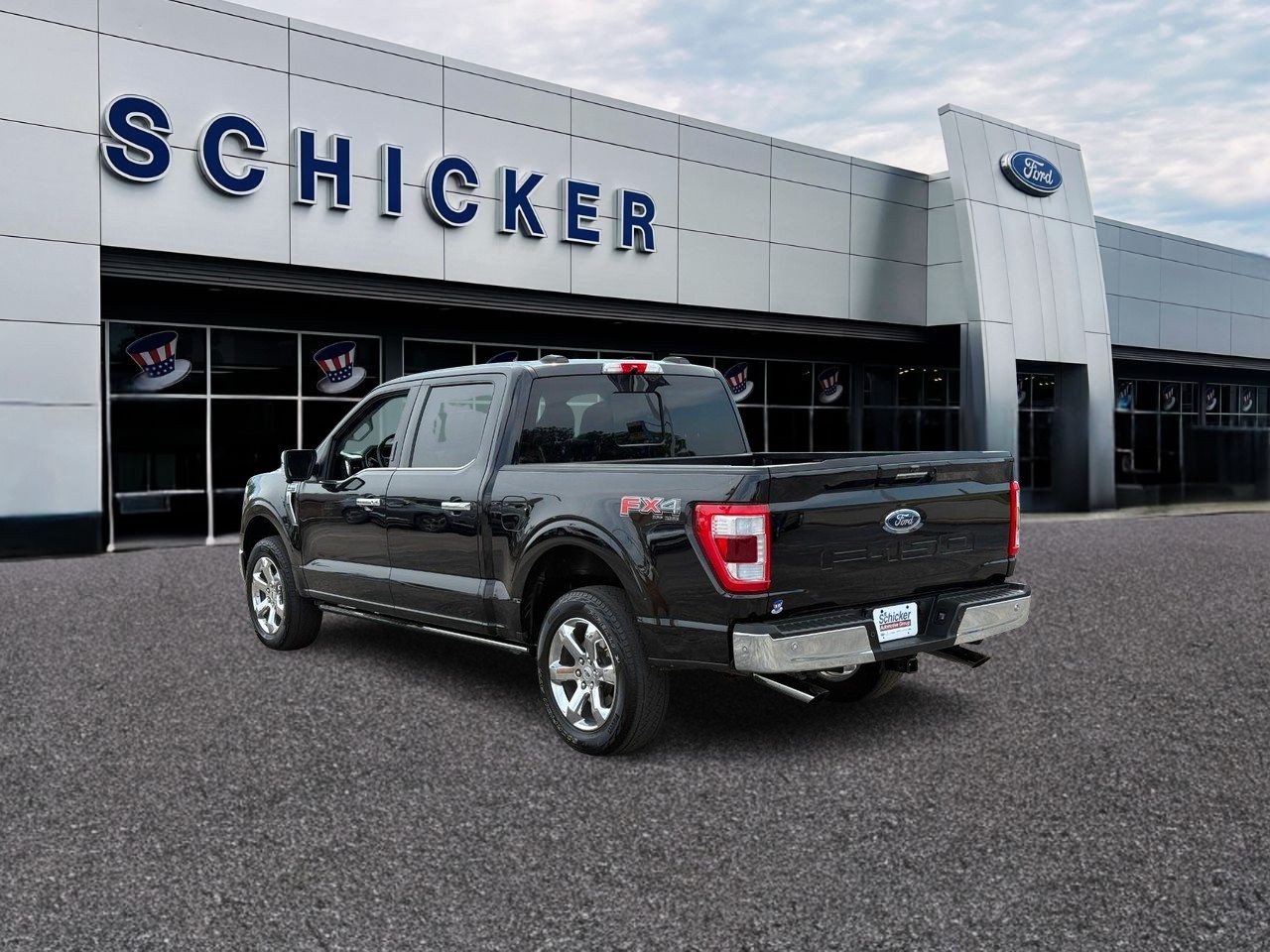 Ford F-150 Vehicle Full-screen Gallery Image 03