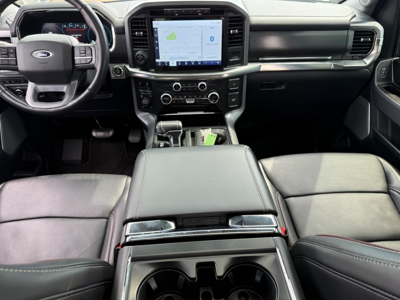 Ford F-150 Vehicle Full-screen Gallery Image 11