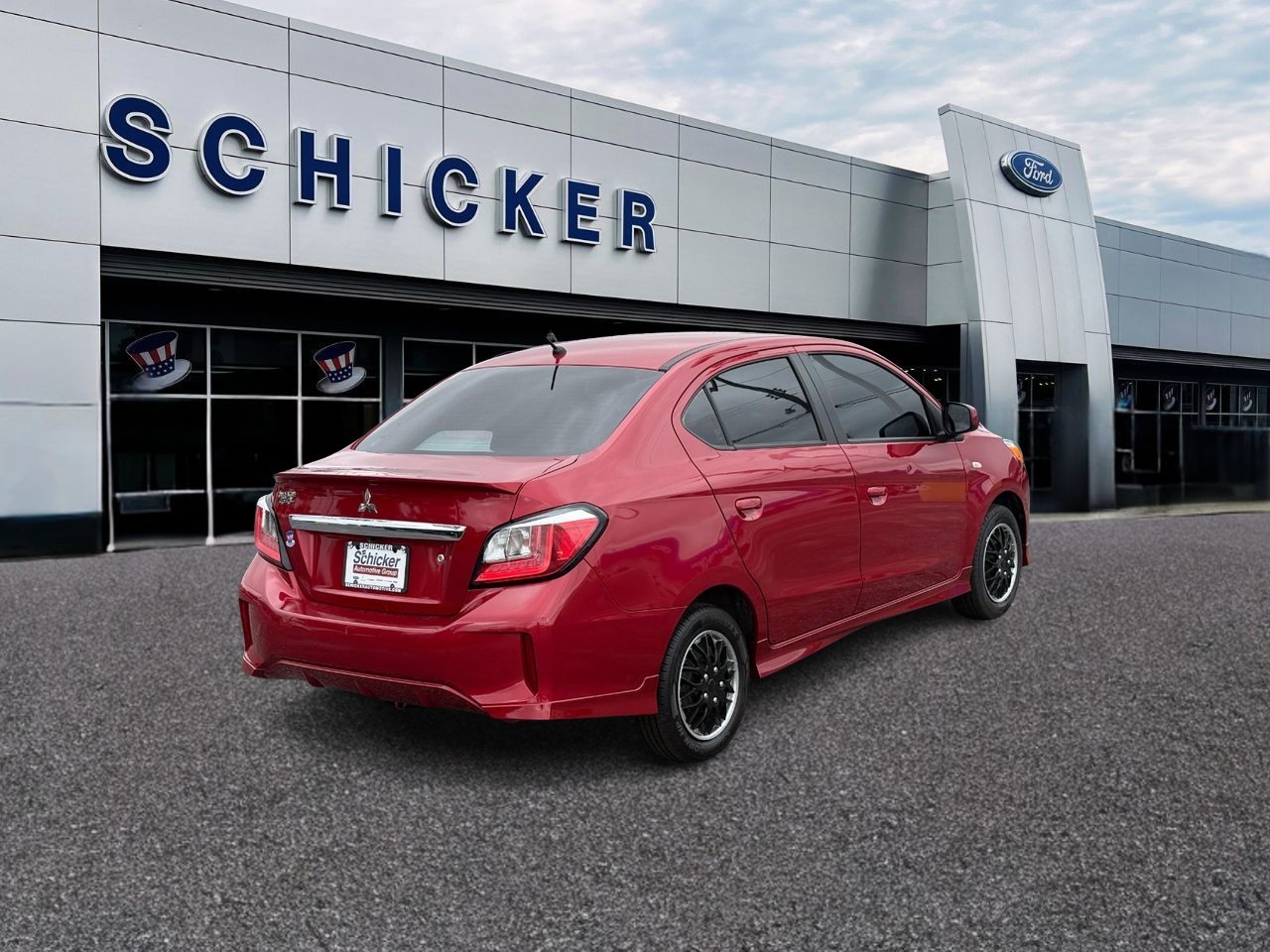 Mitsubishi Mirage G4 Vehicle Full-screen Gallery Image 02
