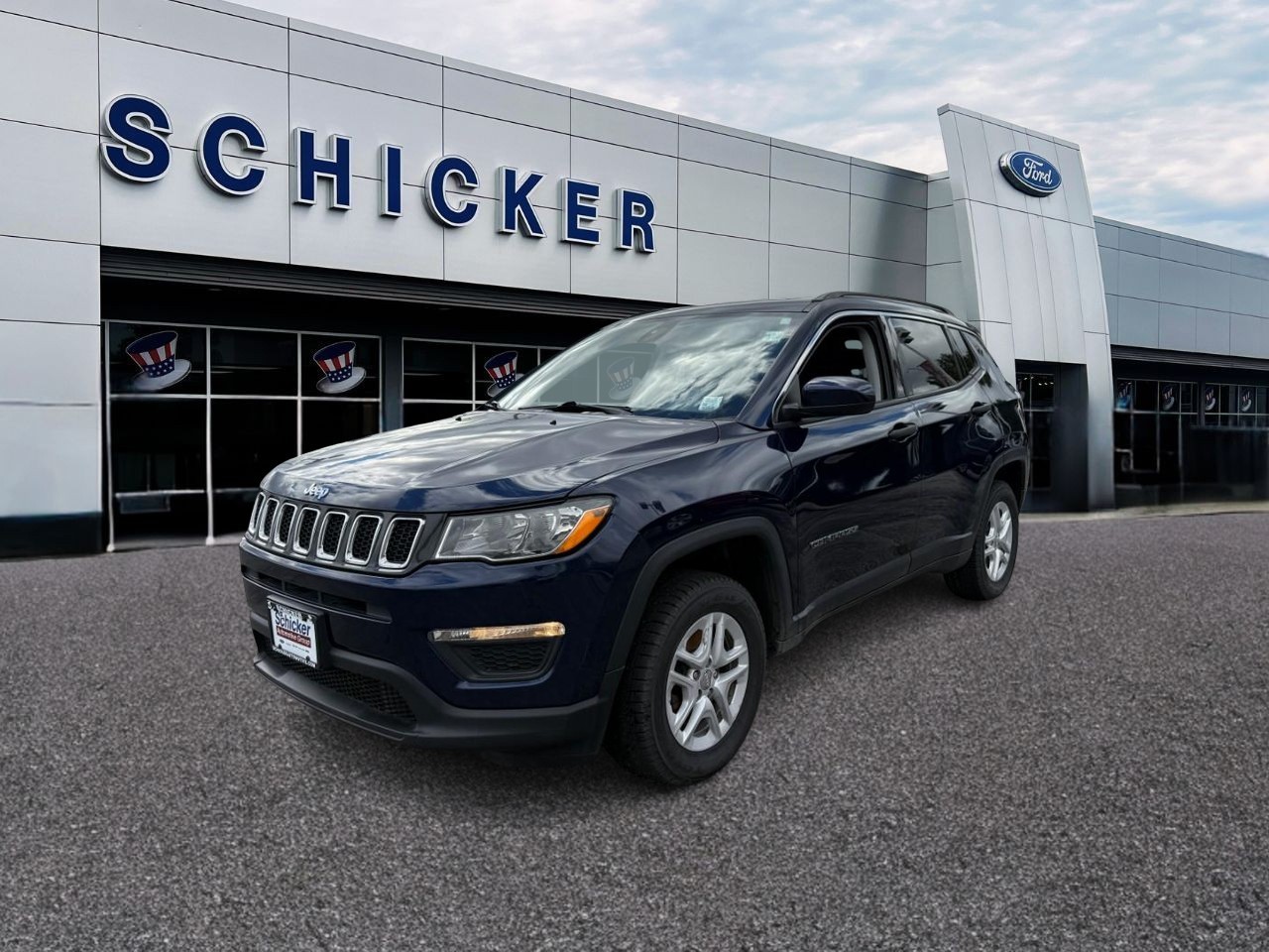 Jeep Compass Vehicle Full-screen Gallery Image 04
