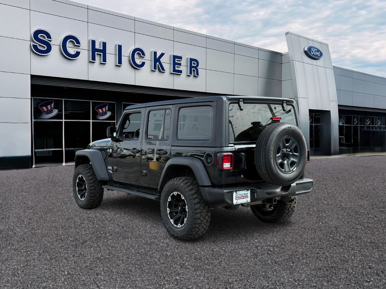 Jeep Wrangler Unlimited Vehicle Full-screen Gallery Image 03