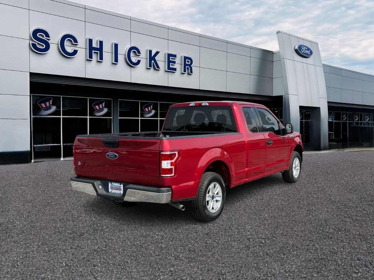 Ford F-150 Vehicle Full-screen Gallery Image 02