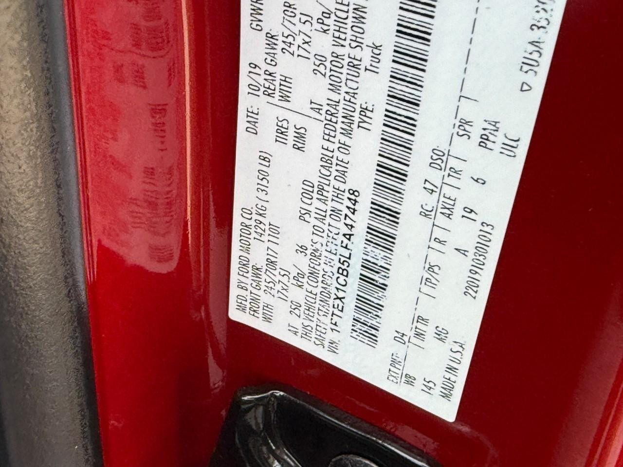 Ford F-150 Vehicle Full-screen Gallery Image 20