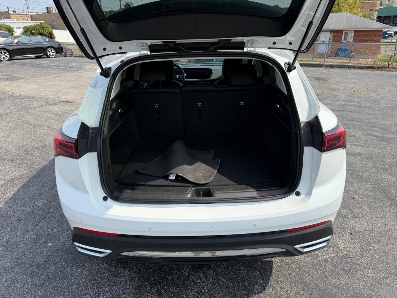 Buick Envision Vehicle Full-screen Gallery Image 07