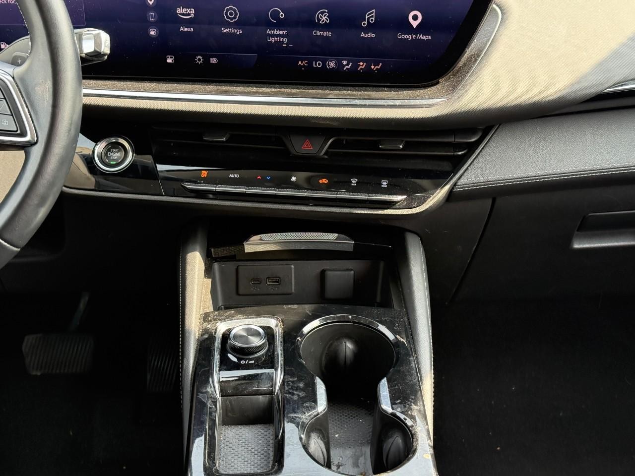 Buick Envision Vehicle Full-screen Gallery Image 14