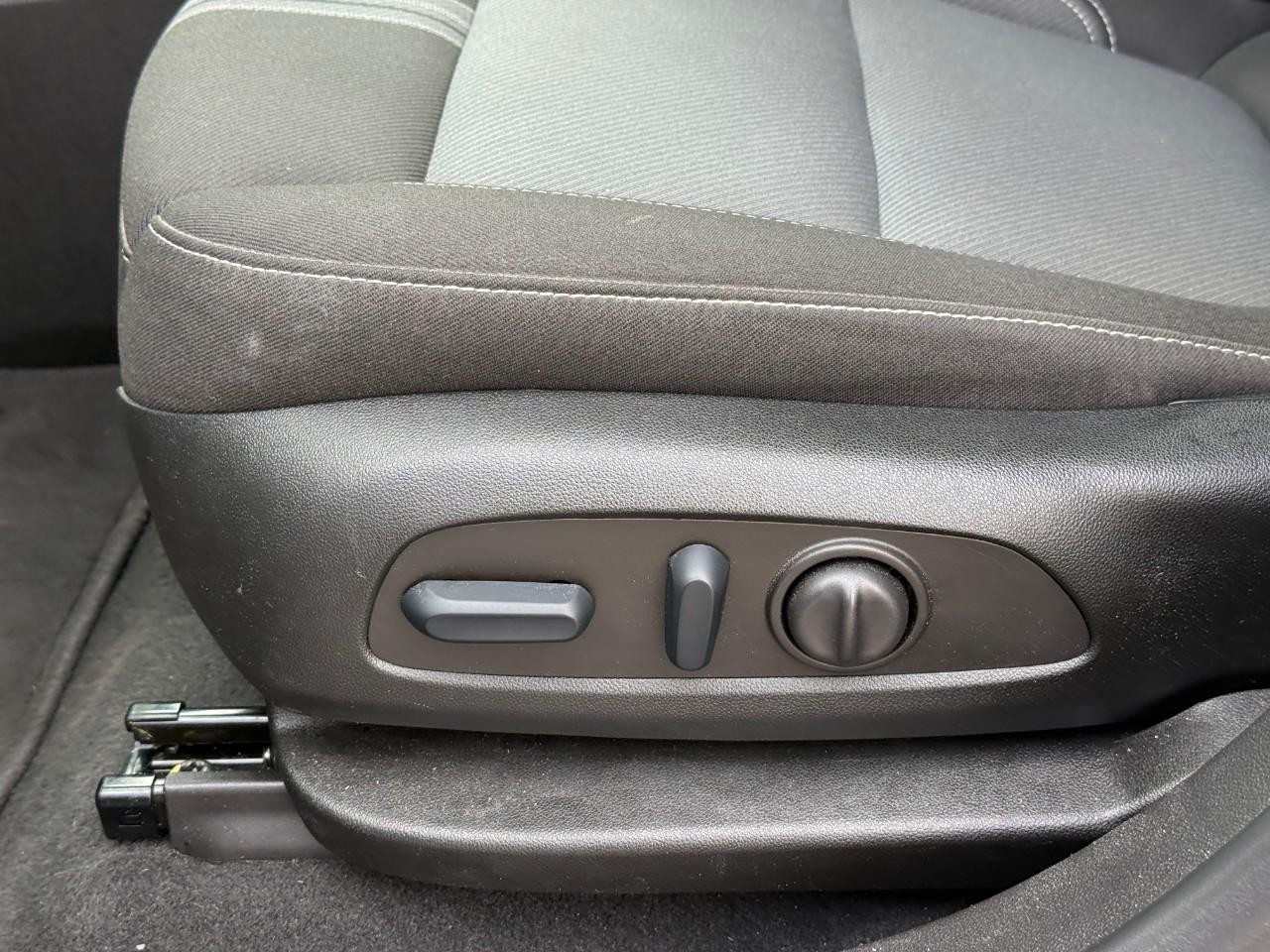 Chevrolet Blazer Vehicle Full-screen Gallery Image 14