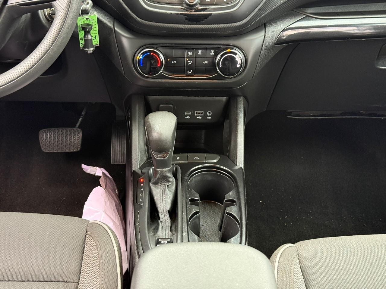 Chevrolet TrailBlazer Vehicle Full-screen Gallery Image 15