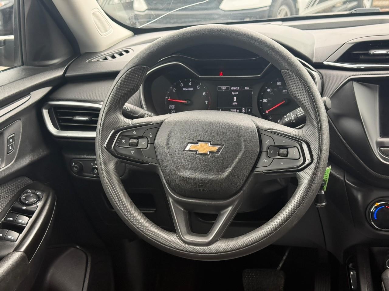 Chevrolet TrailBlazer Vehicle Full-screen Gallery Image 11