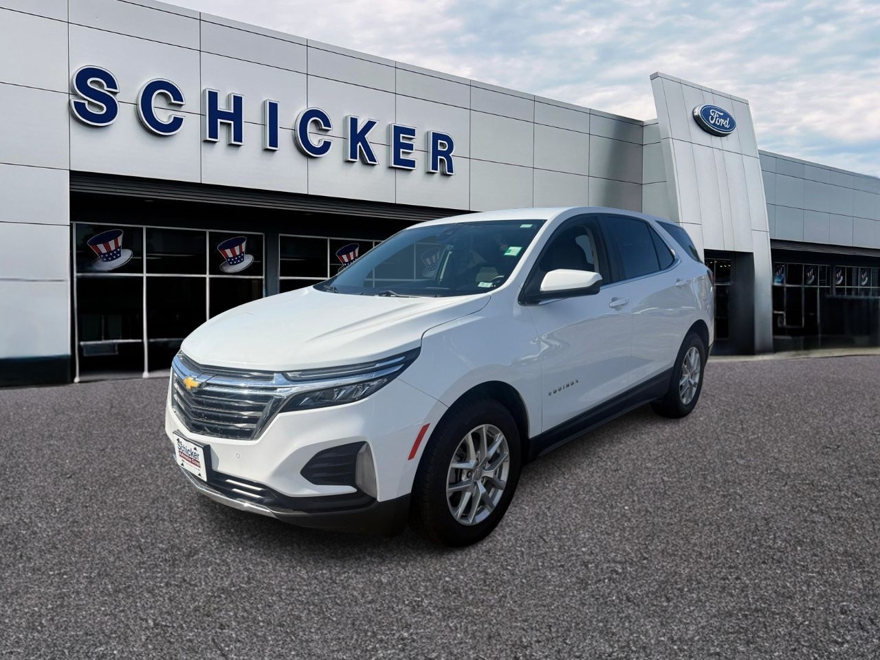 Chevrolet Equinox Vehicle Full-screen Gallery Image 04