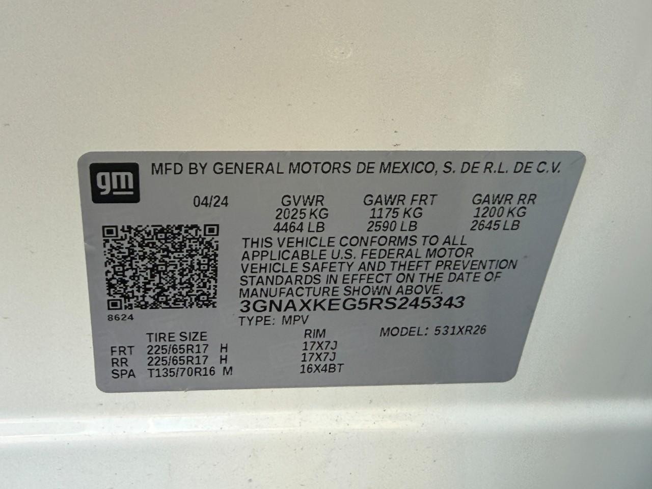 Chevrolet Equinox Vehicle Full-screen Gallery Image 24