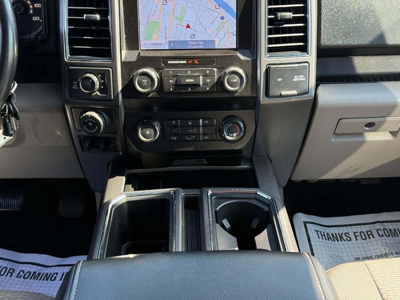 Ford F-150 Vehicle Full-screen Gallery Image 15