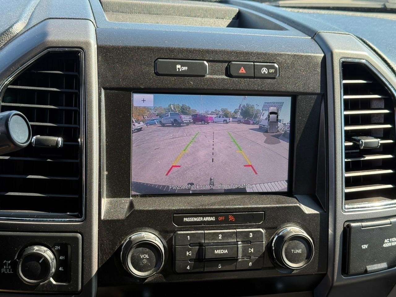 Ford F-150 Vehicle Full-screen Gallery Image 22