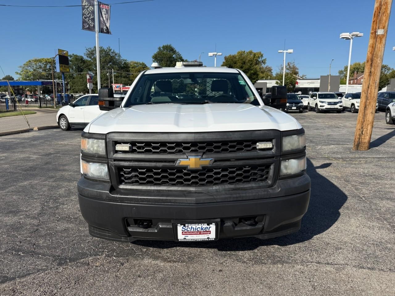 Chevrolet Silverado 1500 Vehicle Full-screen Gallery Image 09