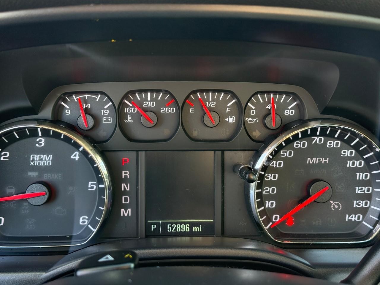 Chevrolet Silverado 1500 Vehicle Full-screen Gallery Image 14