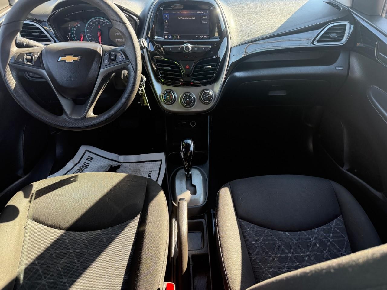 Chevrolet Spark Vehicle Full-screen Gallery Image 11